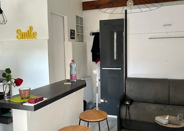 Cottage, Private Terrace In Nyaraló La Rochelle