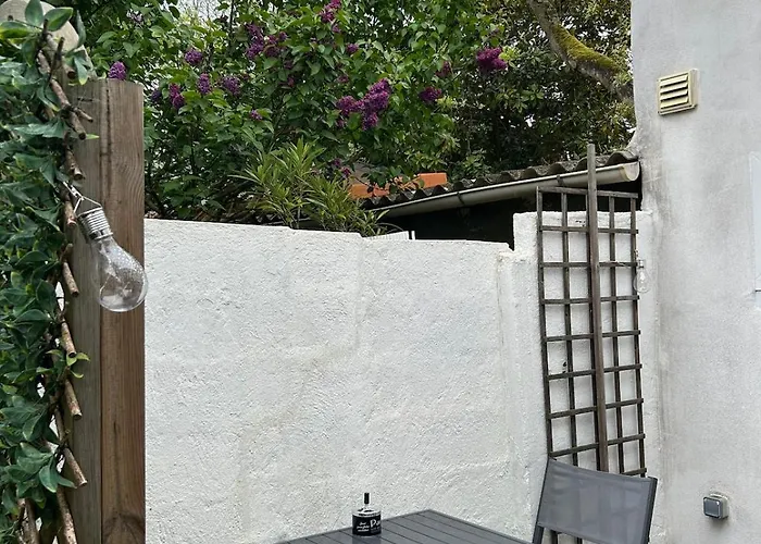 Nyaraló Cottage, Private Terrace In